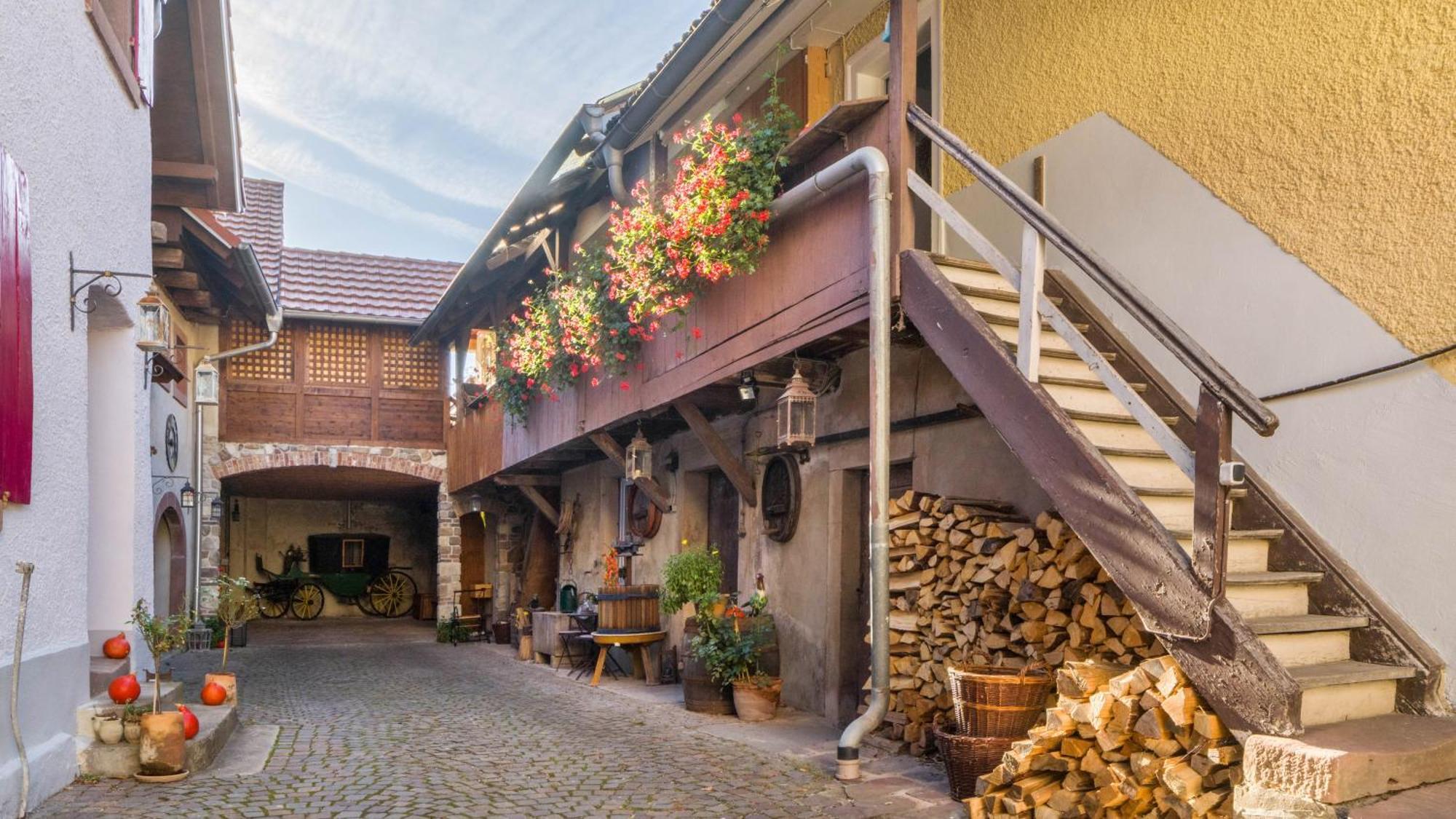 Ferienwohnungen Altes Rathaus Vogtsburg im Kaiserstuhl Extérieur photo